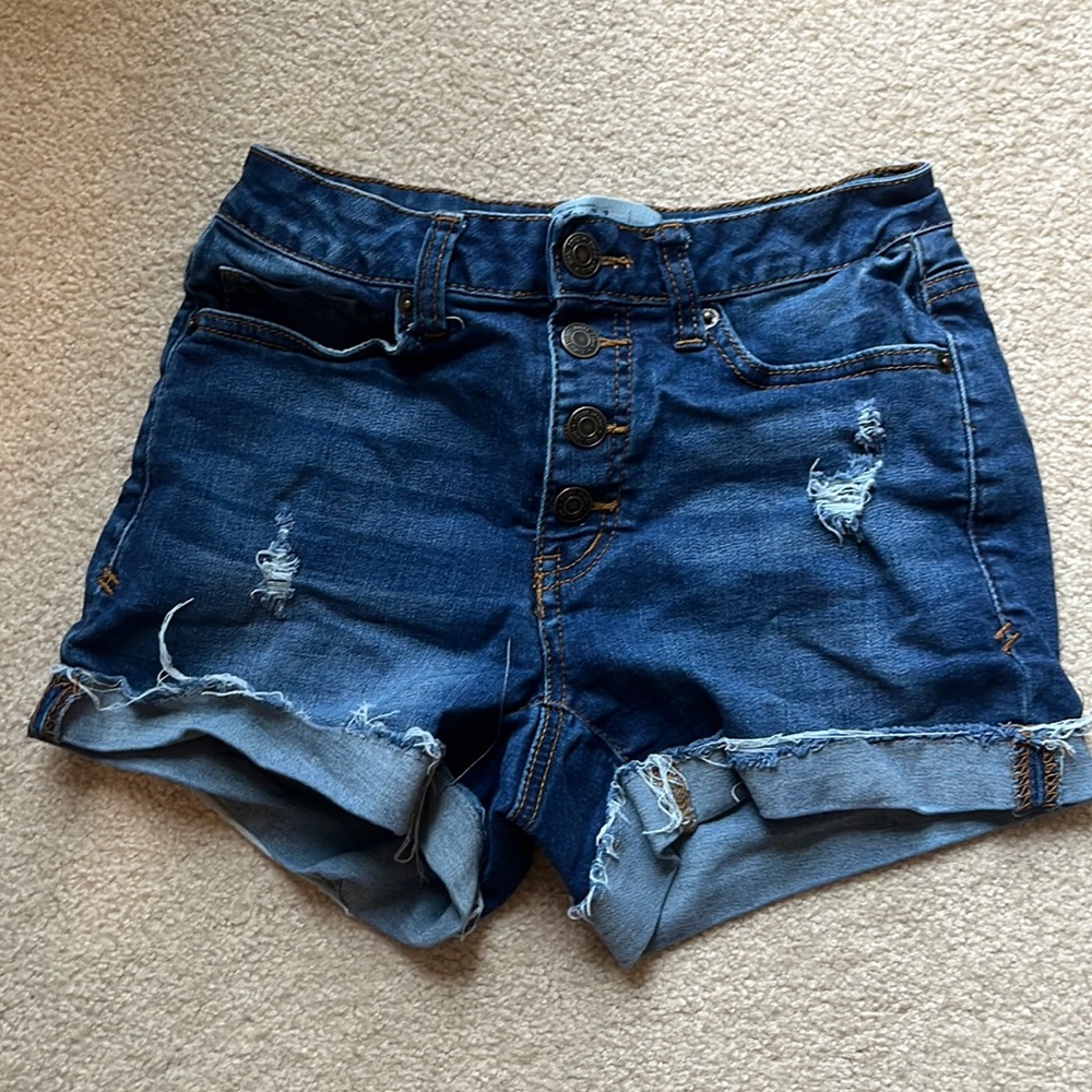 Mudd Flex Stretch Shorts. Size 3.